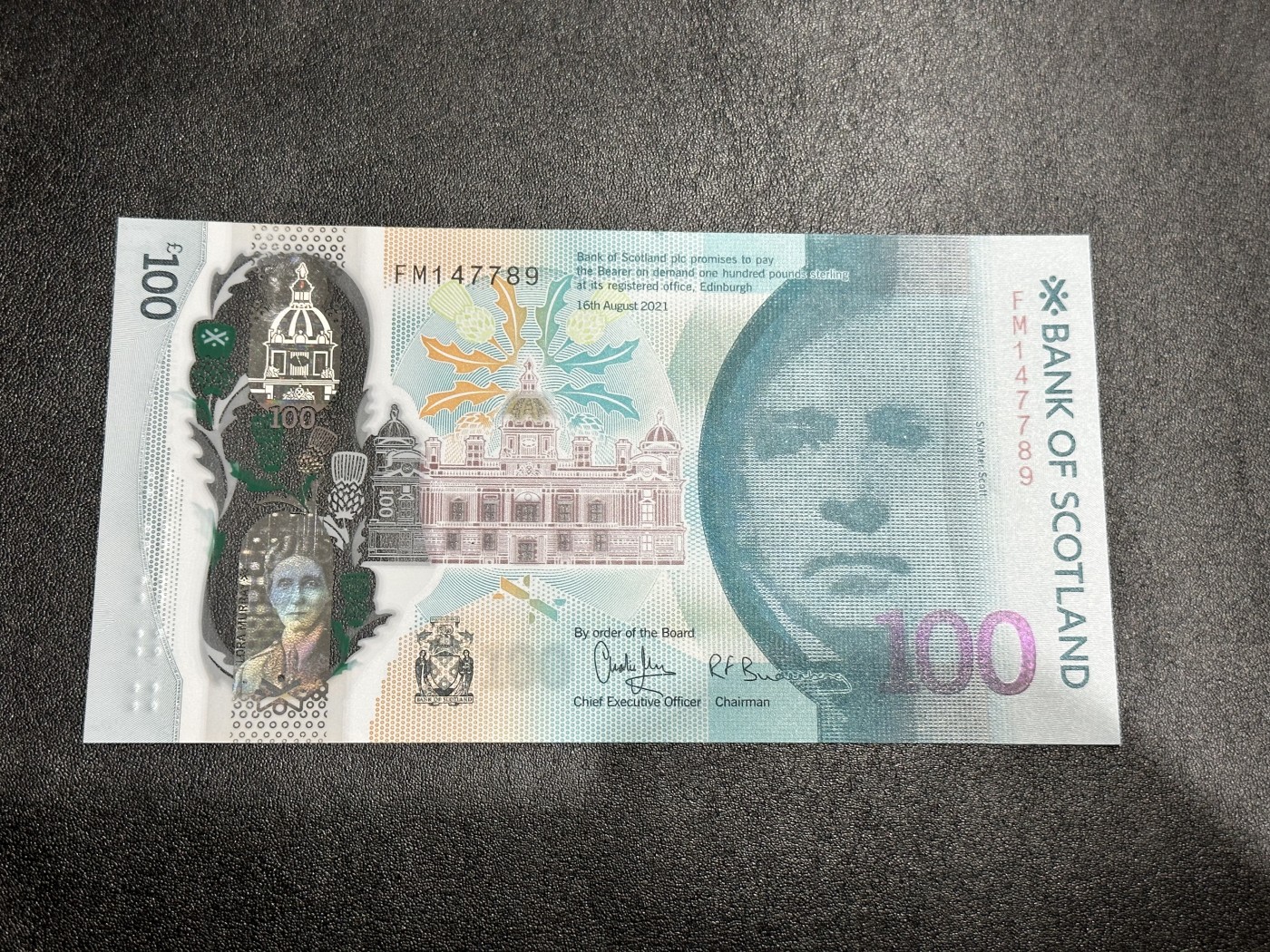 《外钞收藏家》第二百八十七期 2021年苏格兰最新版100镑塑料钞 全新UNC 尾789