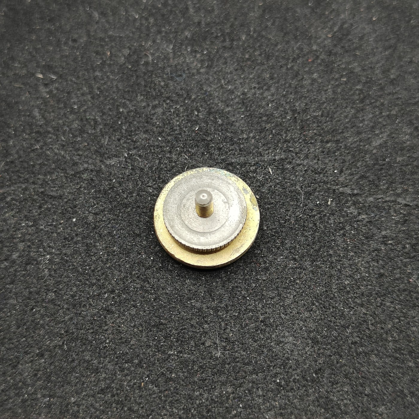 全场0元起拍 第76期 咸鱼国勋章拍卖专场 7月26日（周三）下午6：00开始 日本高校珐琅章