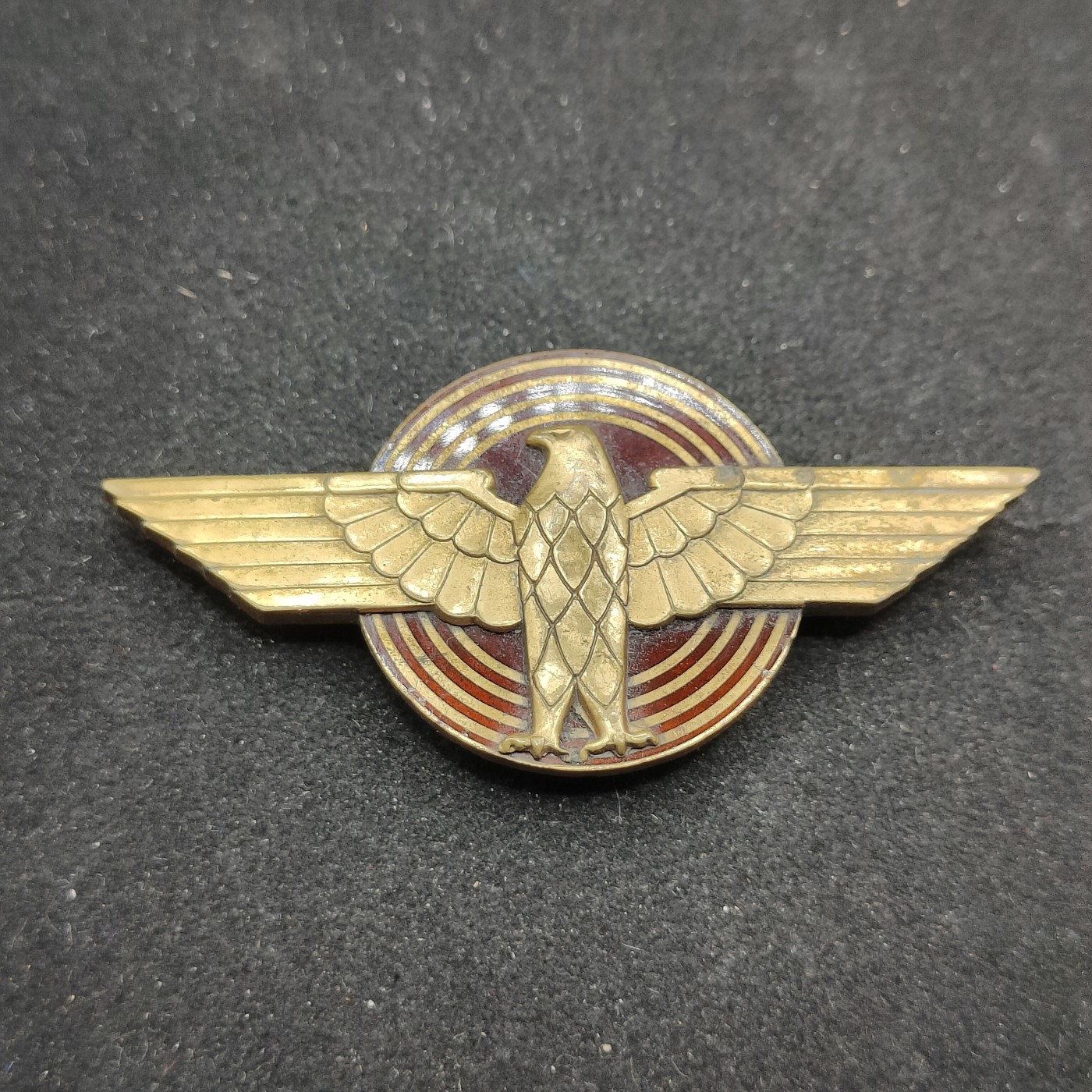 全场0元起拍 第76期 咸鱼国勋章拍卖专场 7月26日（周三）下午6：00开始 珐琅带扣