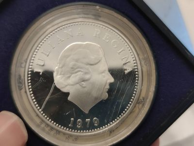 燕姐第52场拍卖 1979年荷兰儿童年25盾精制银币