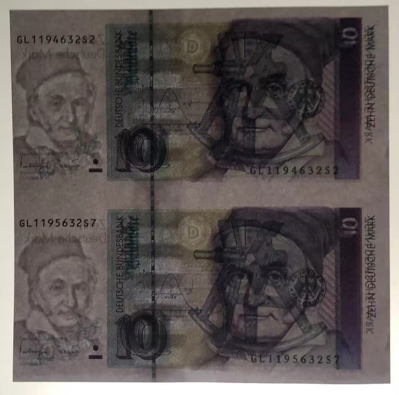 草稿银行第八期国内外钞票拍卖 德国1993年10马克 连体钞 2连体 高斯 全新品相 无黄无折无斑 