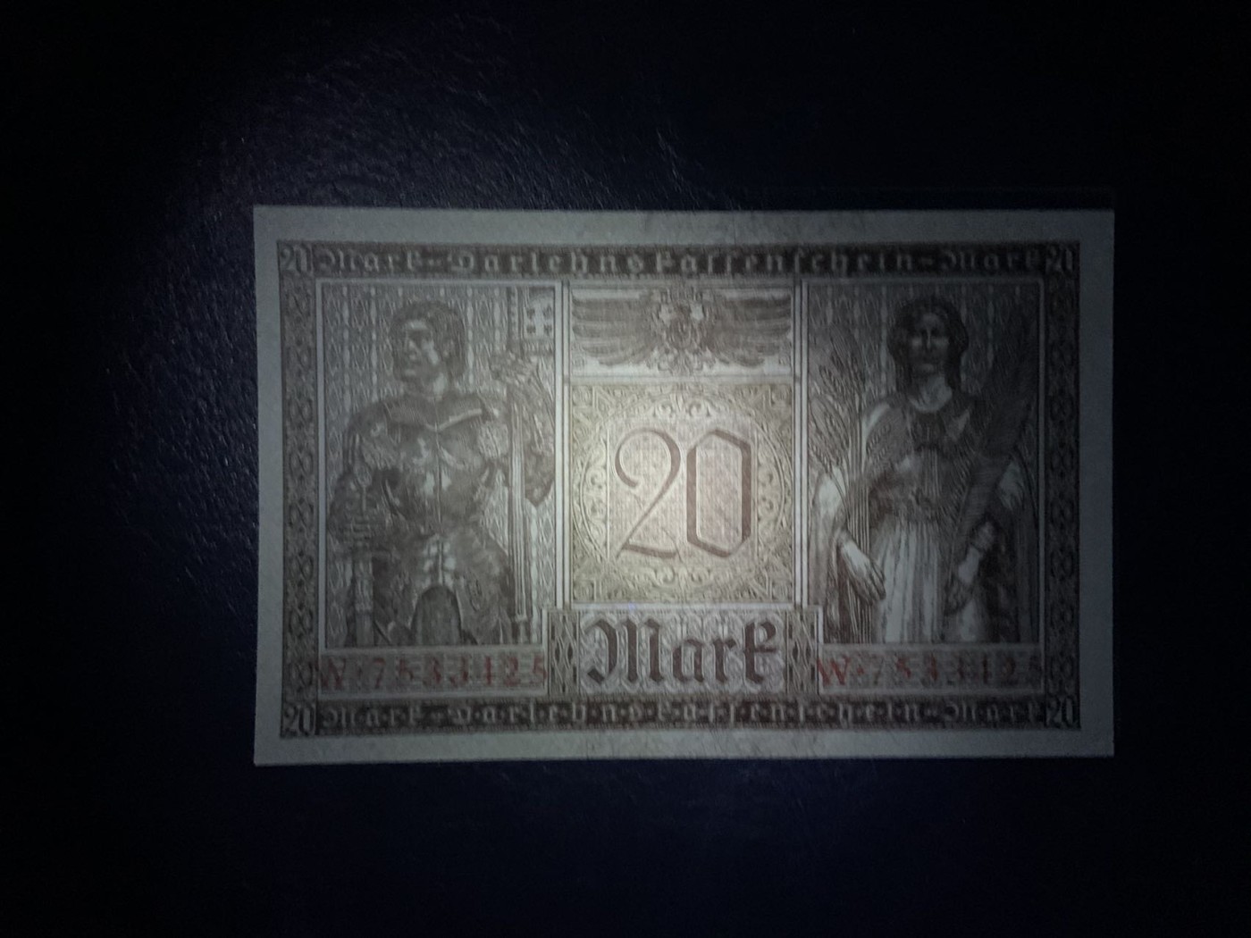 收藏联盟Quantum Auction 第276期拍卖  德国1918年20马克 品相UNC 角微瑕 大票幅