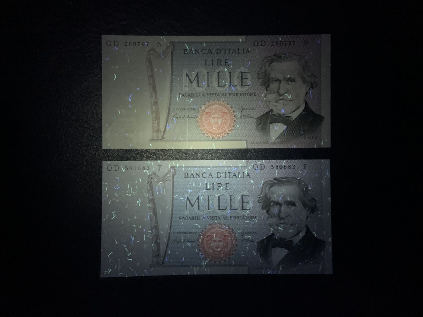 收藏联盟Quantum Auction 第276期拍卖  意大利1980年1000里拉2张 品相全新UNC 剧作家威尔第 