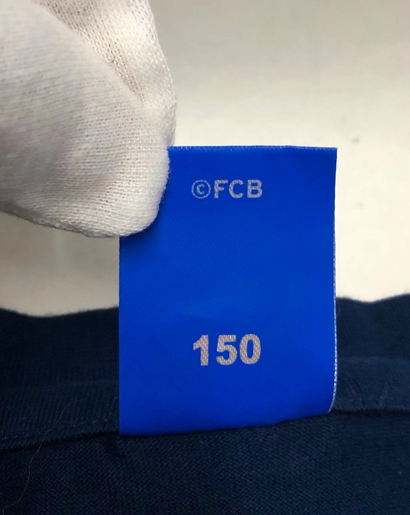 零元拍：梅老板当初给联合国儿童基金会签的巴萨小漂亮，金笔，流畅，绝对精品级！