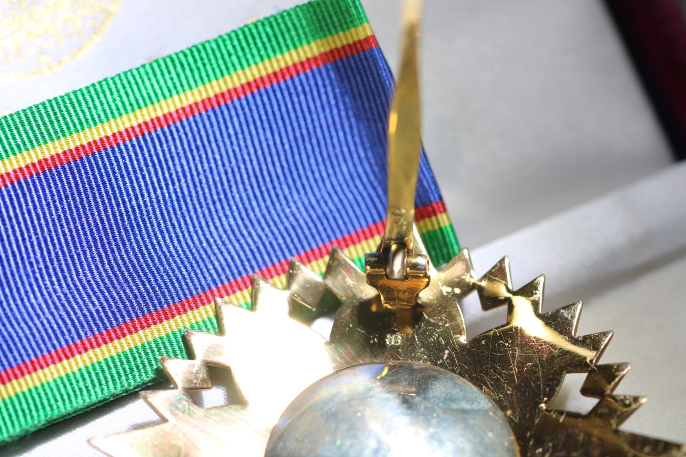 大猫徽章拍卖第229期 泰国大军官级皇冠勋章 