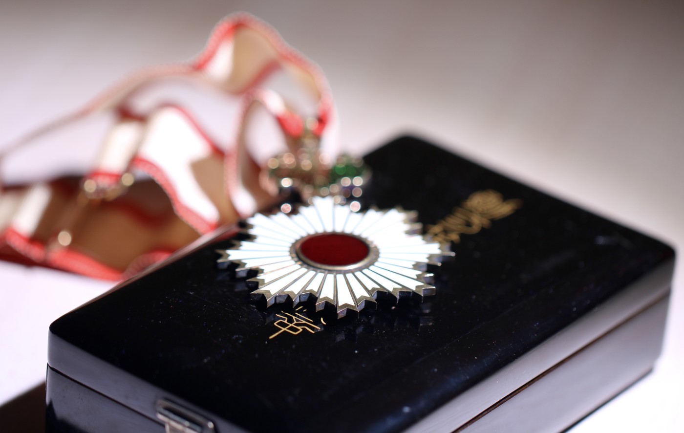 大猫徽章拍卖第229期 勿忘国耻 大正 勋三等旭日章 全品原盒