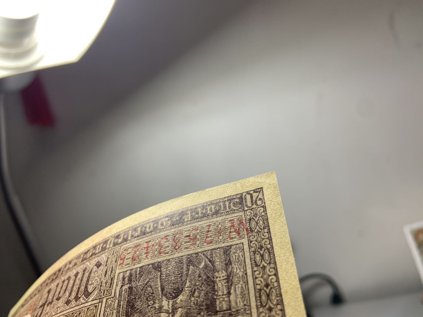 收藏联盟Quantum Auction 第276期拍卖  德国1918年20马克 品相UNC 角微瑕 大票幅