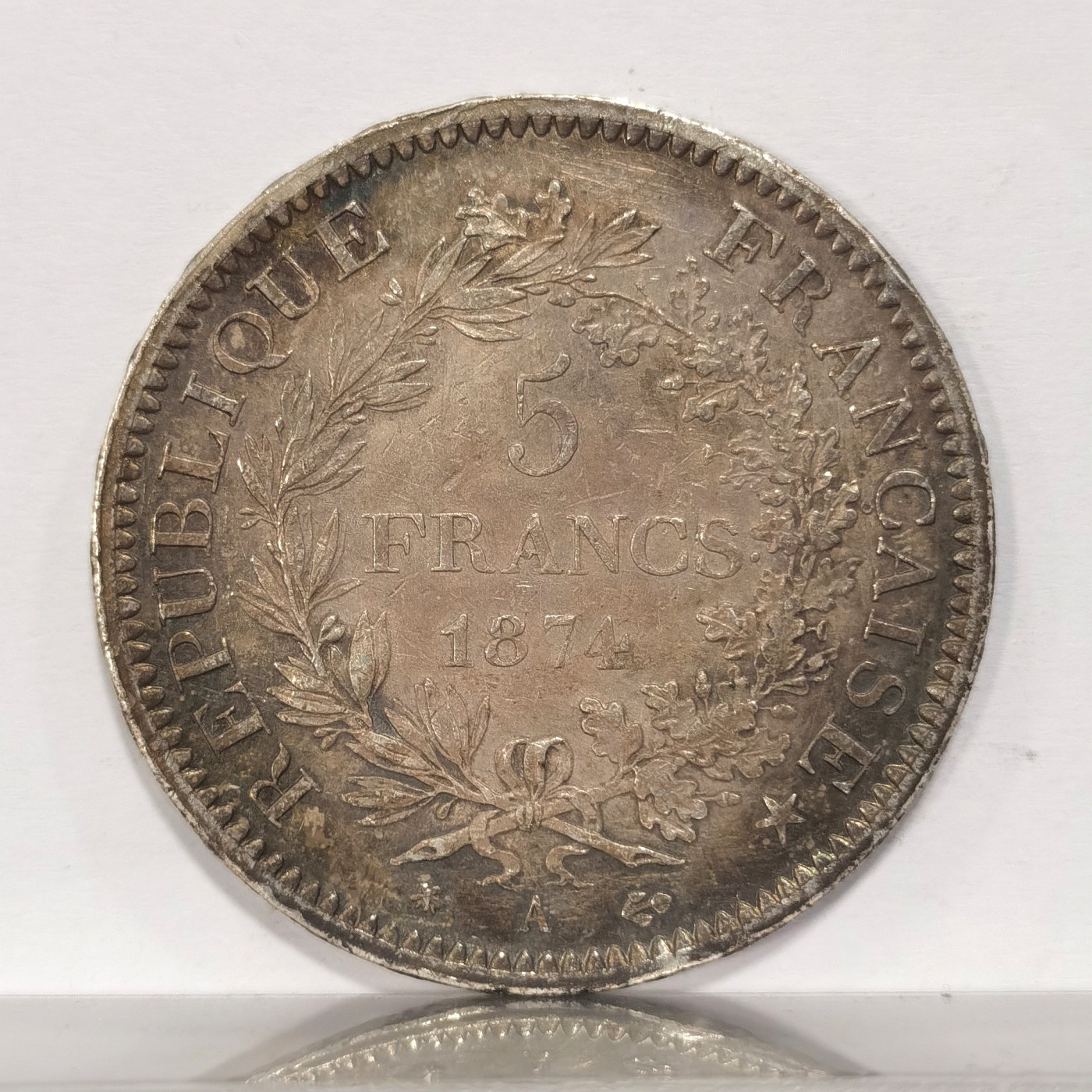 博洋堂世界钱币拍卖第036期（全场包邮） 法国1874年大力神5法郎，UNC极美五彩包浆，中心橙红暖色调+边缘蓝青色环彩，自藏裸币一步到位