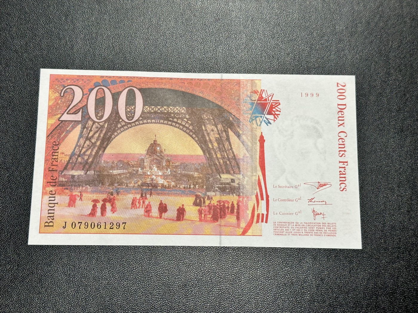 《外钞收藏家》第二百八十八期（连拍第一场） 1999年法国末版200法郎 全新UNC