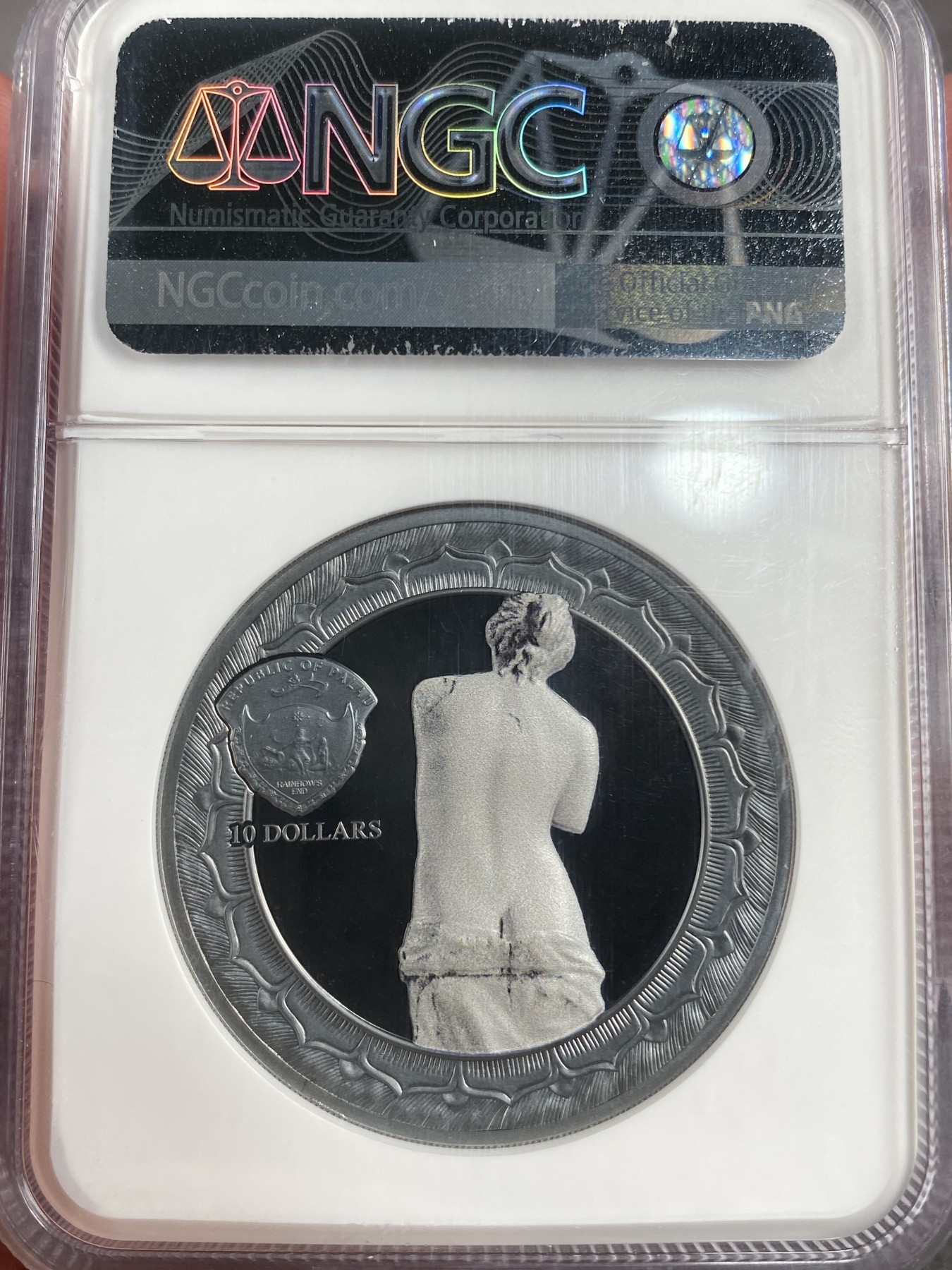 万国钱币拍卖第013期（视频直播专场） NGC PF70UC 2017年帕劳雕塑系列断臂的维纳斯2盎司银币，有证书。