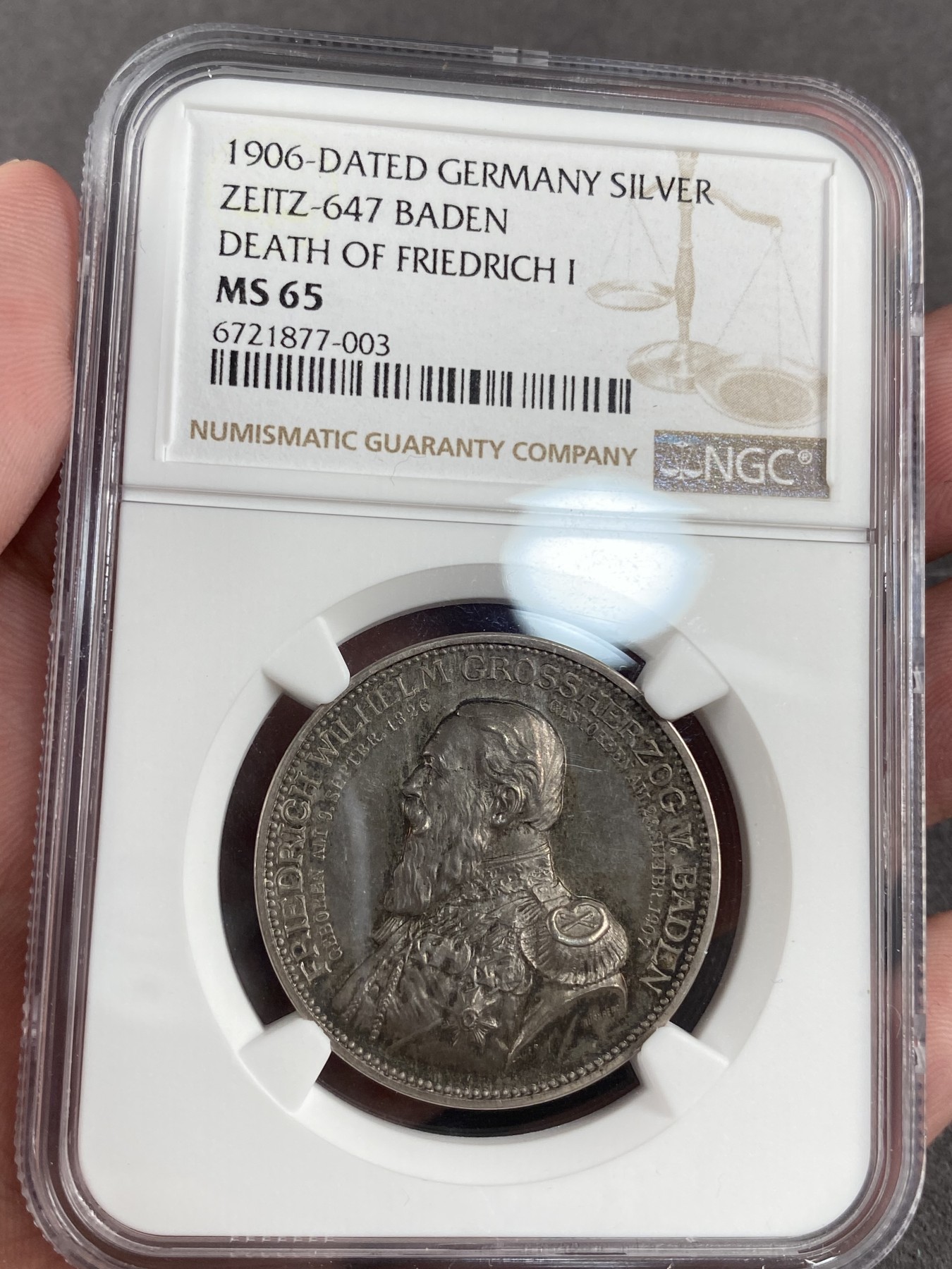 万国钱币拍卖第013期（视频直播专场） NGC MS65 1906年德国巴登弗里德里希一世，威廉一世的帝国皇婿逝世纪念银章 悲伤的日耳曼尼娅在棺前送行 非常非常少见的品种