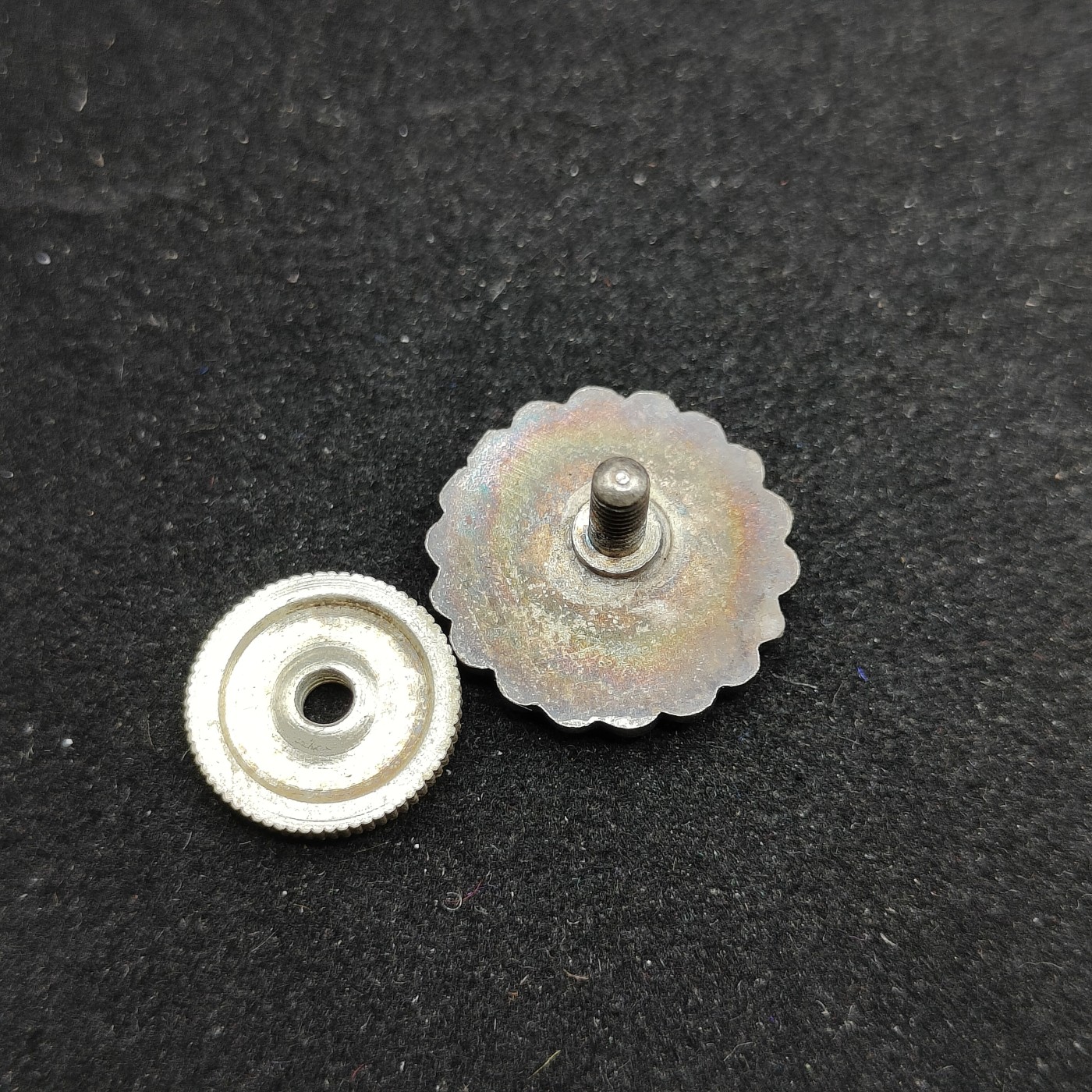 全场0元起拍 第77期 咸鱼国勋章拍卖专场 7月30日（周日）下午6：00开始 日本消防团领扣章