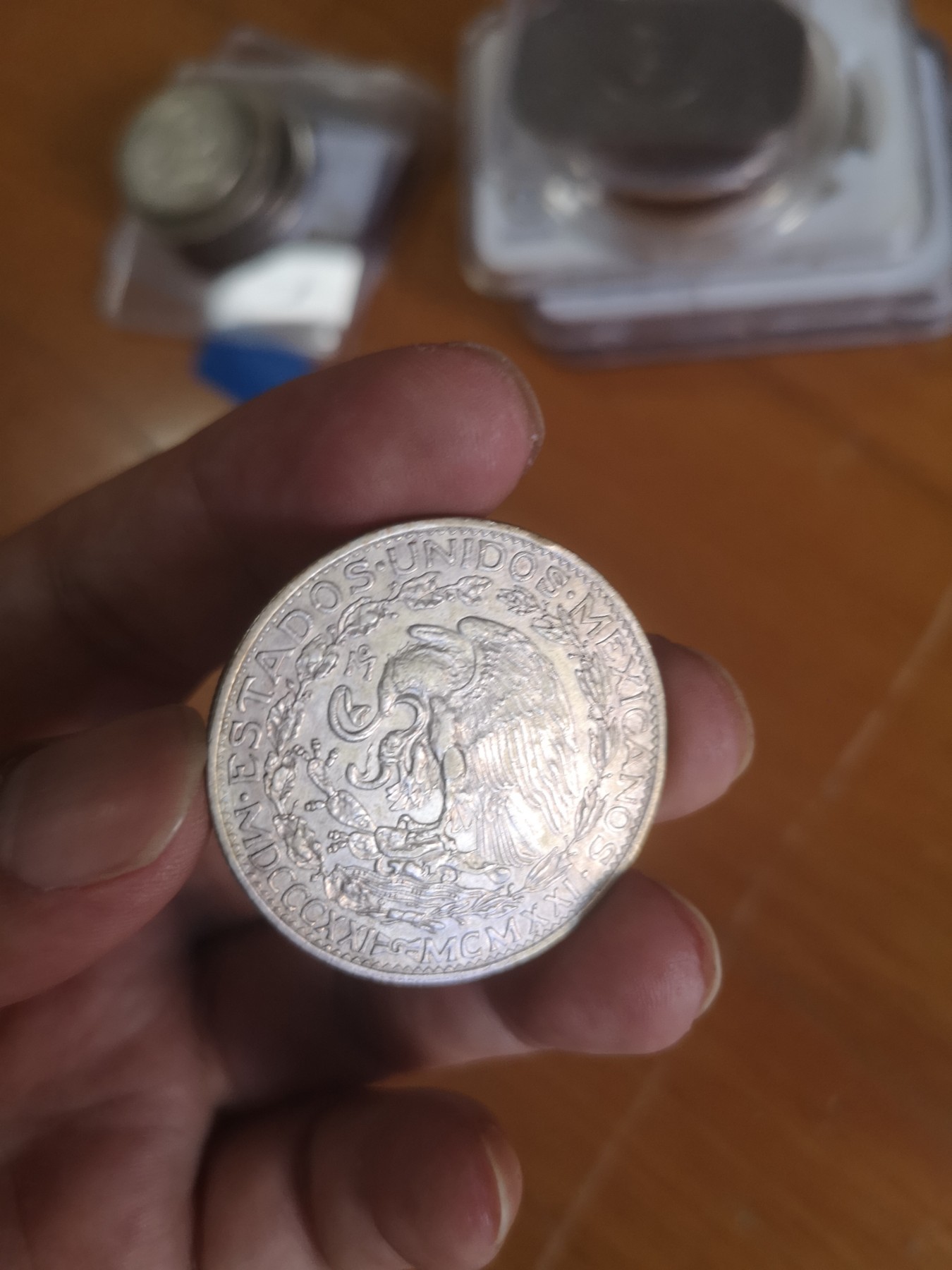 长老汇第24场老银币拍卖 1921墨西哥独立百年胜利女神2比索大银币，稀见！克书MS63分675美金