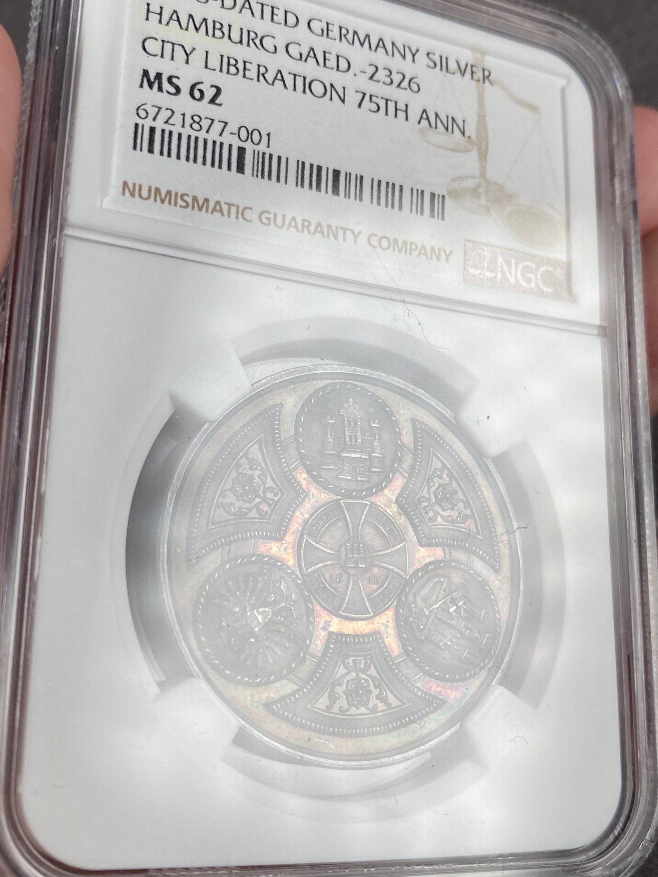万国钱币拍卖第013期（视频直播专场） NGC MS62 1888年汉堡城市解放75周年纪念银章，原味黑彩。
