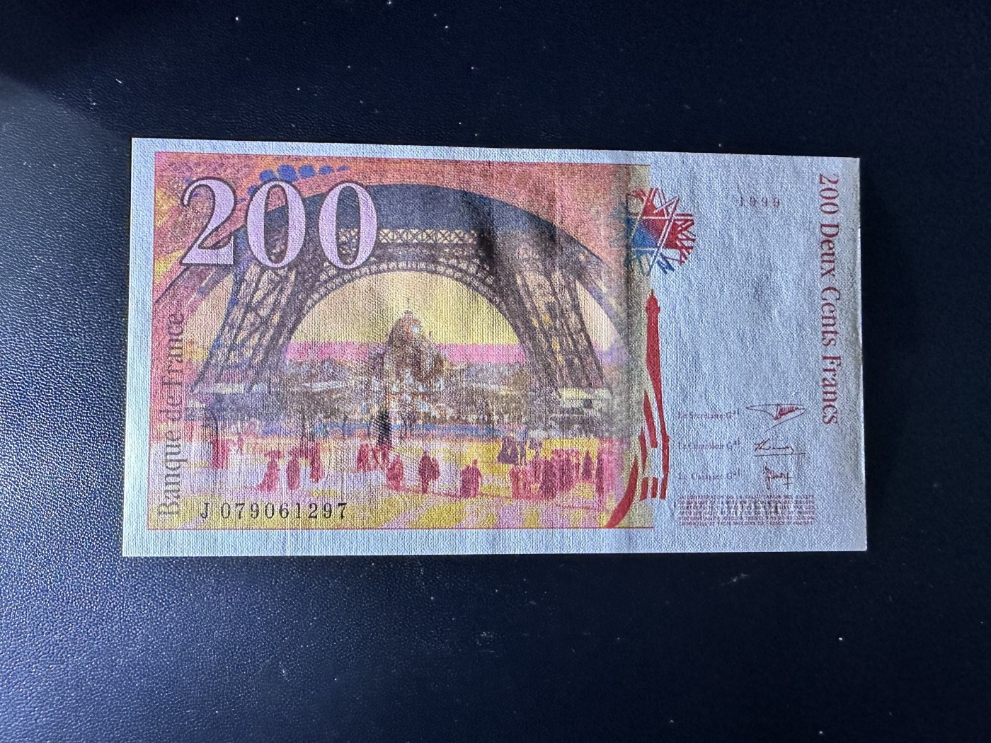 《外钞收藏家》第二百八十八期（连拍第一场） 1999年法国末版200法郎 全新UNC