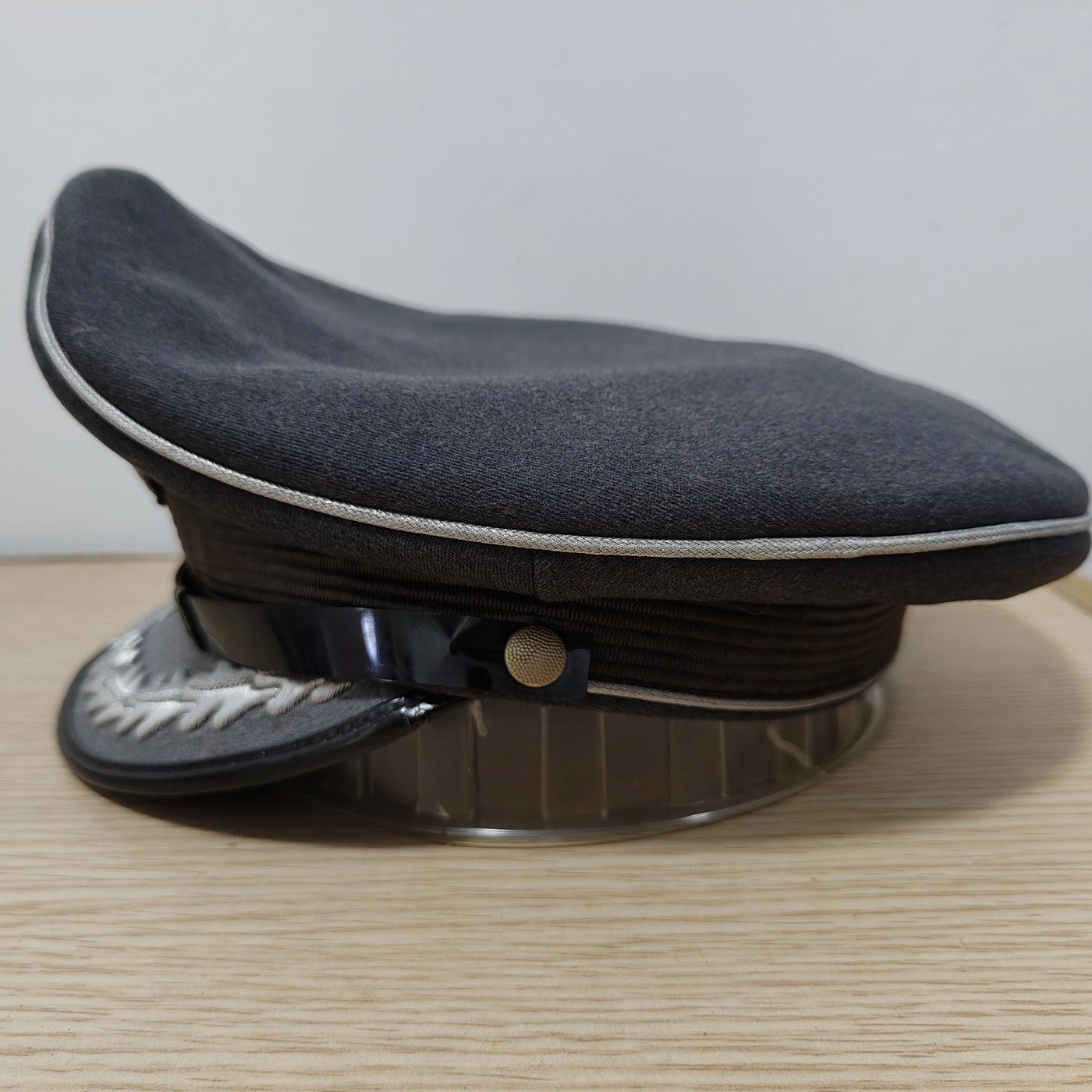 全场0元起拍 第77期 咸鱼国勋章拍卖专场 7月30日（周日）下午6：00开始 西德BW陆军校官57条例 早期深灰色刺绣大檐帽 57cm