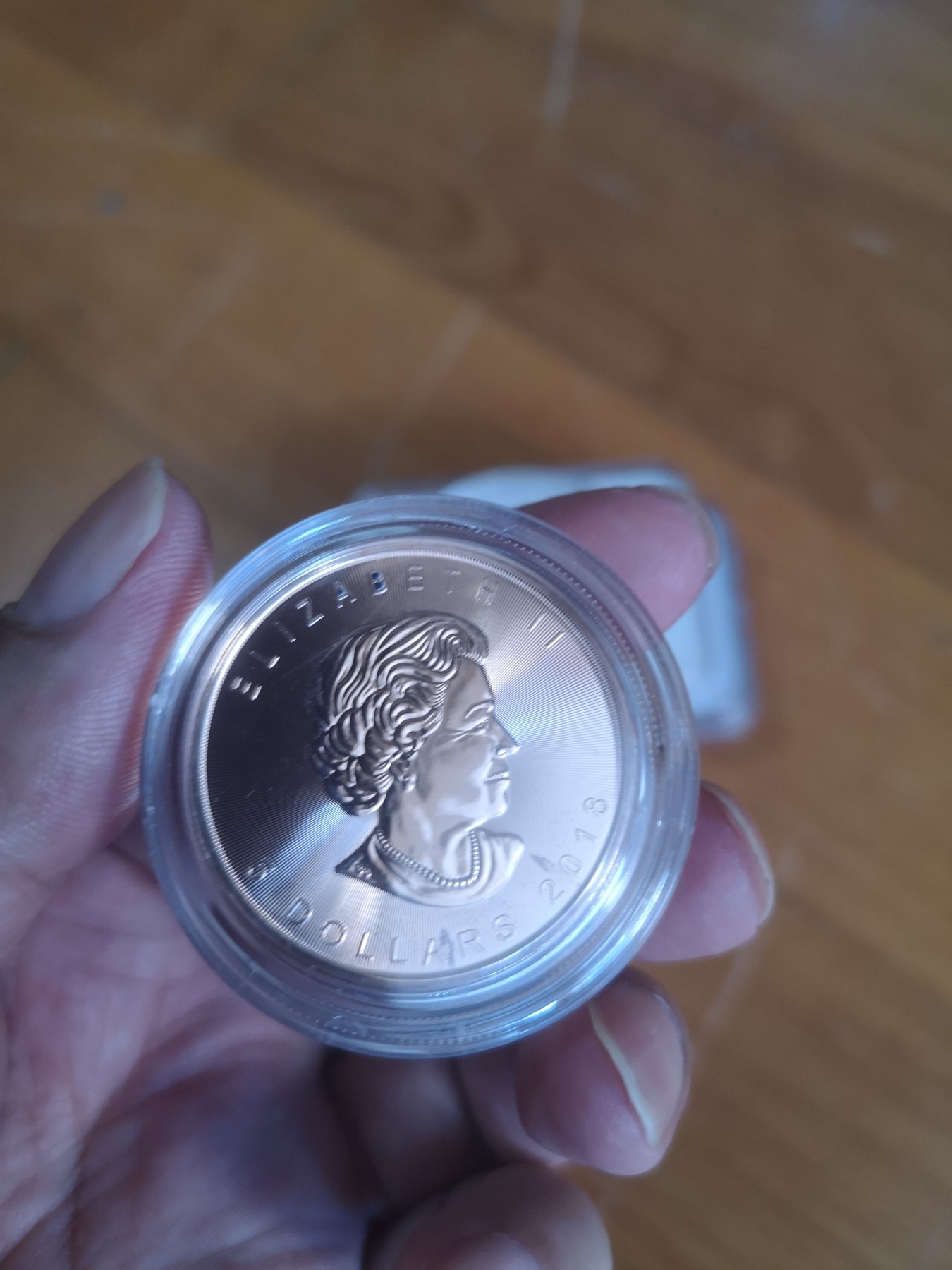 长老汇第24场老银币拍卖 2018加拿大伊丽莎白二世枫叶1盎司9999玫瑰金精制银币