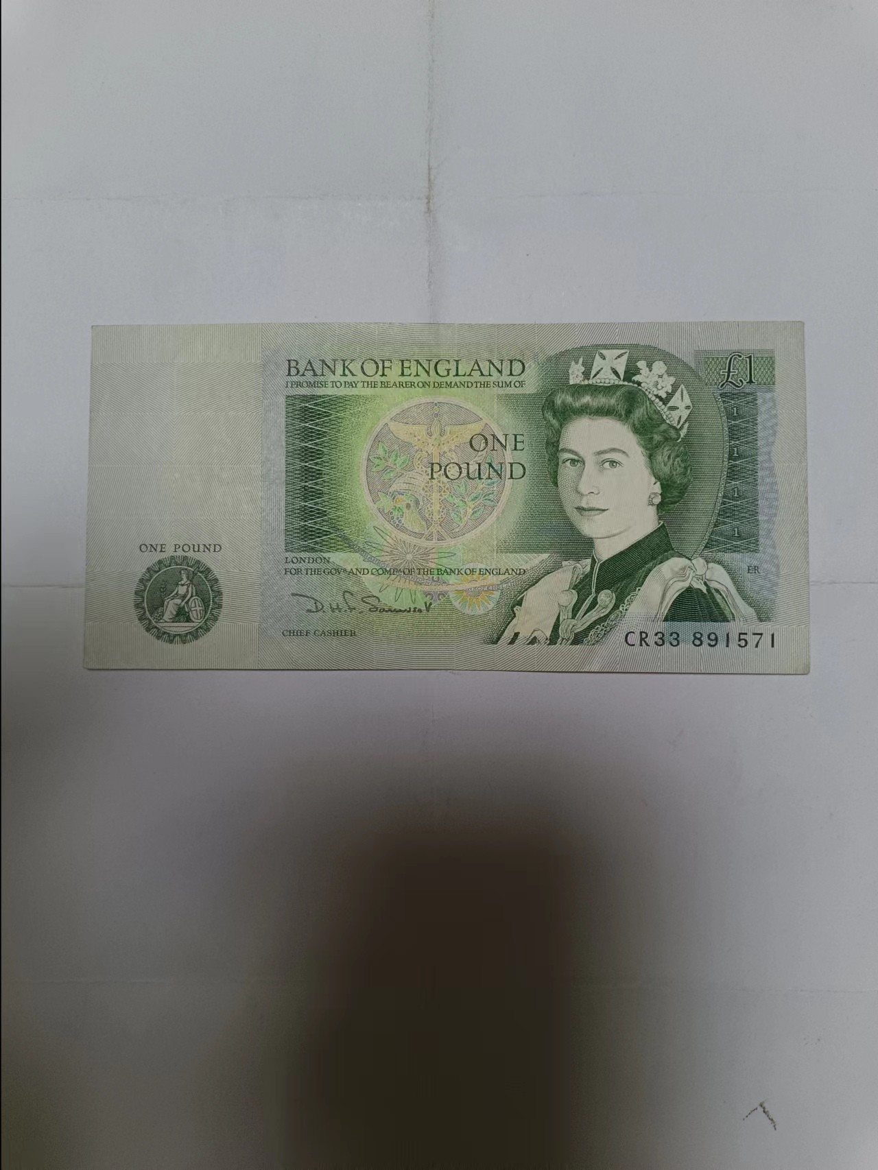 【20230727】非全新纸币第四十七场 英国D序列1镑