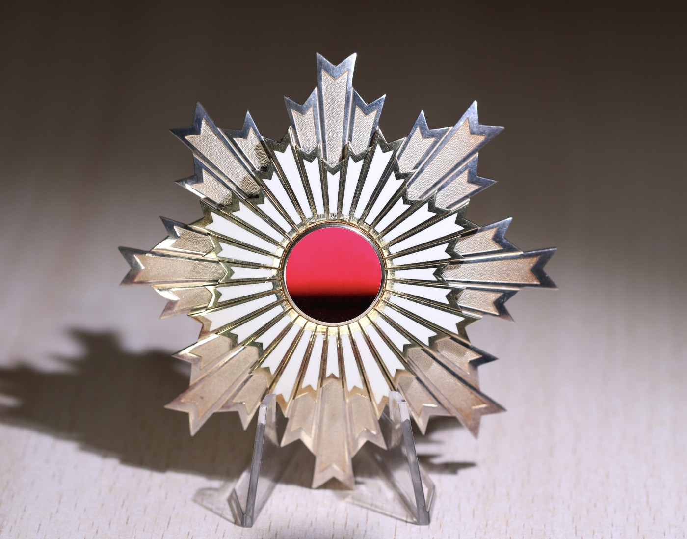 大猫徽章拍卖第229期 勿忘国耻 全品勋二等旭日重光章 状态好