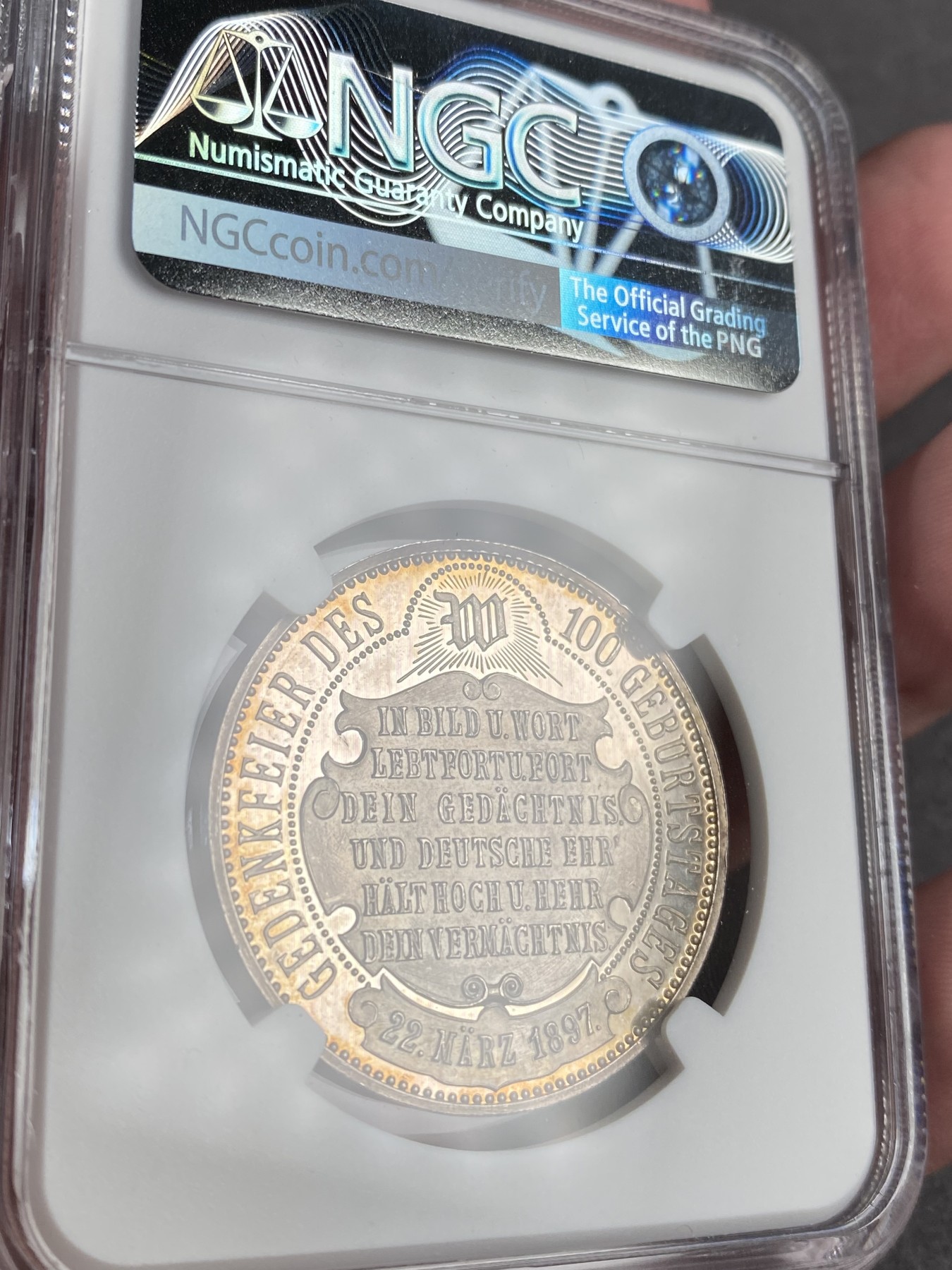 万国钱币拍卖第013期（视频直播专场） NGC MS62DPL 1897年德国威廉一世诞辰100周年纪念银章 通体金彩深度镜面