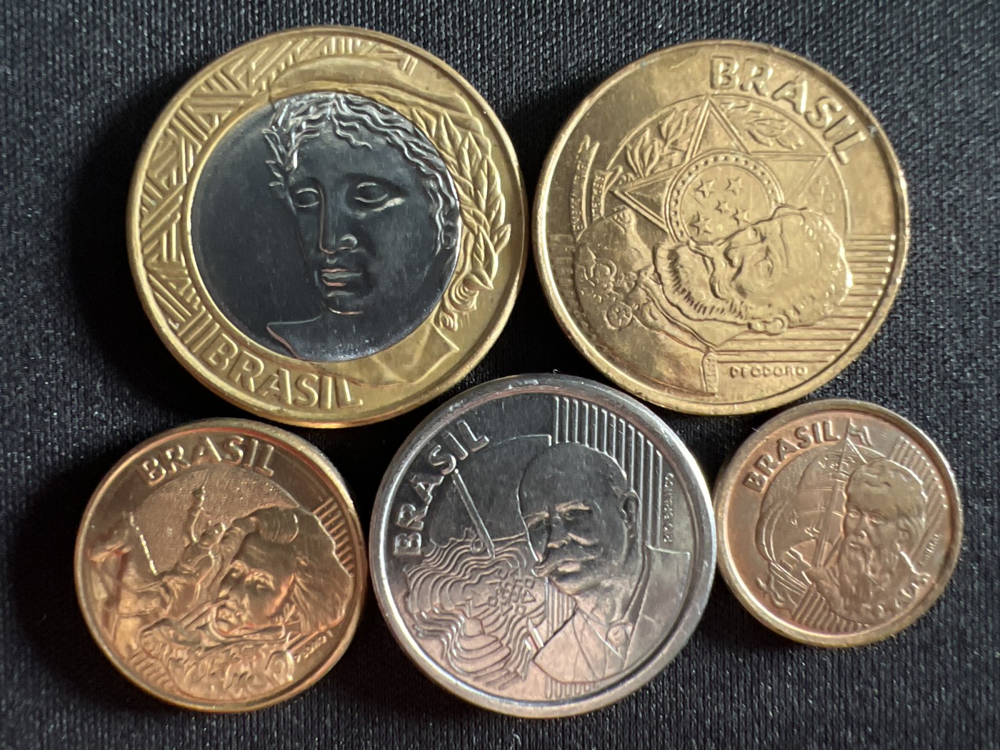 泡泡堂第366期  硬币专场 （无押金，捡漏，全场20包邮，偏远地区除外，接收代拍业务） 巴西五枚