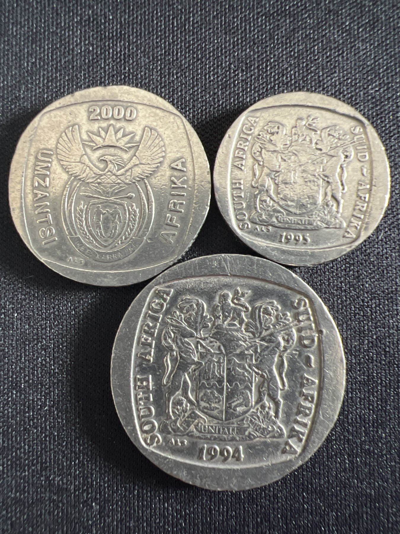 泡泡堂第366期  硬币专场 （无押金，捡漏，全场20包邮，偏远地区除外，接收代拍业务） 南非三枚