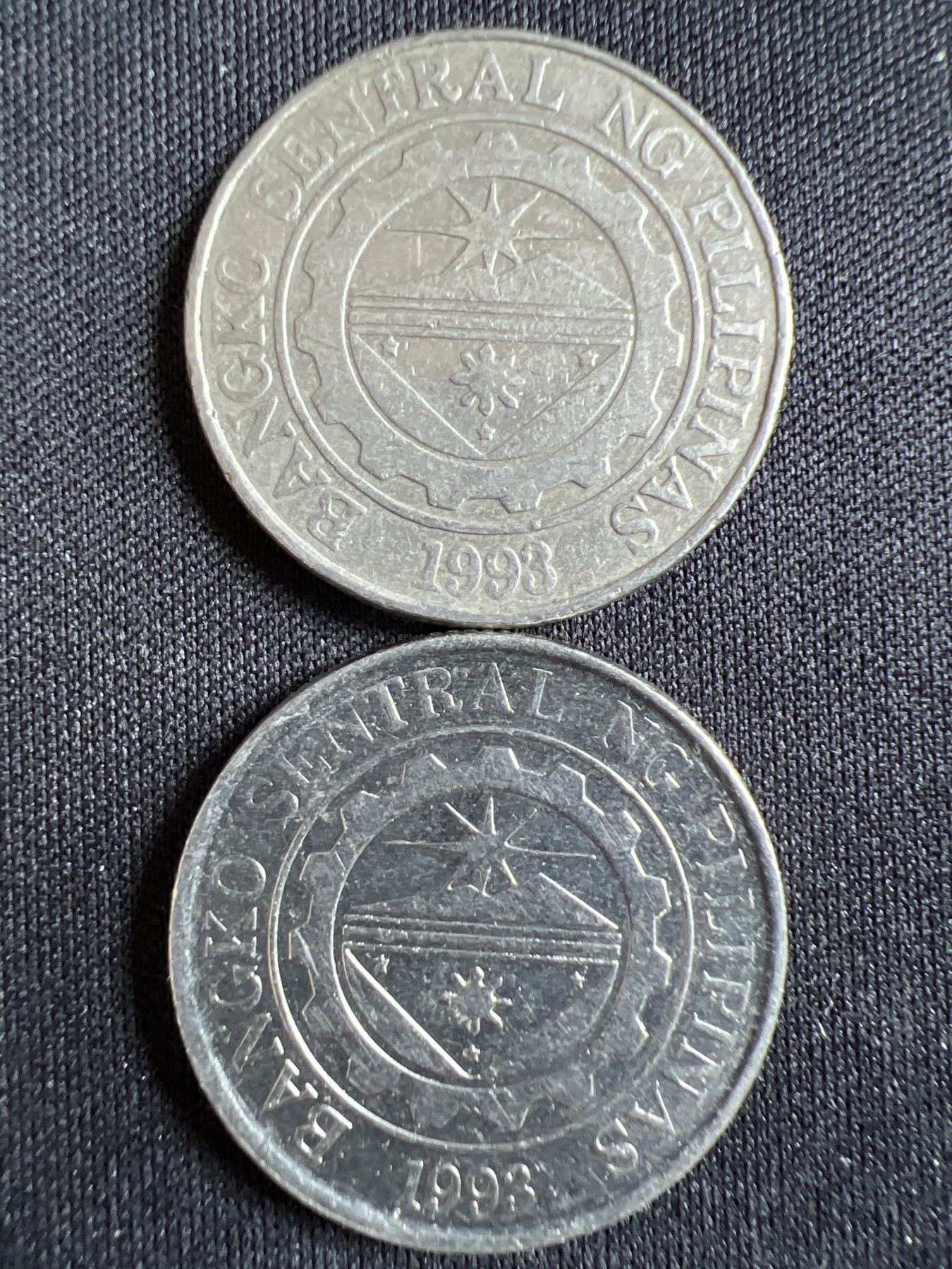 泡泡堂第367期  硬币专场 （无押金，捡漏，全场20包邮，偏远地区除外，接收代拍业务） 菲律宾1比索两枚