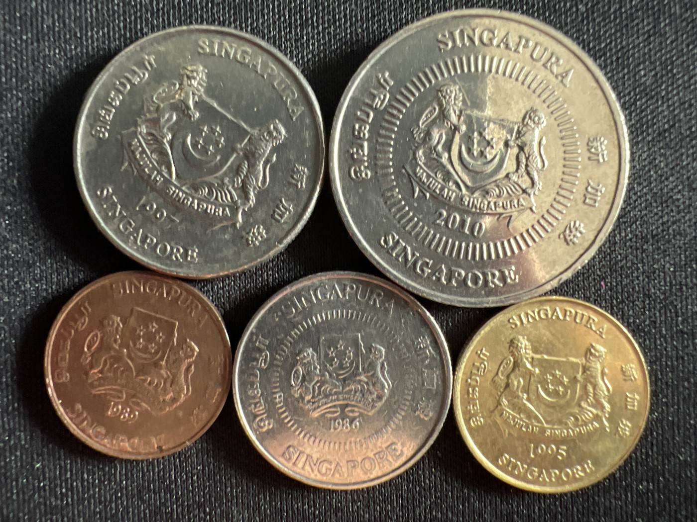 泡泡堂第366期  硬币专场 （无押金，捡漏，全场20包邮，偏远地区除外，接收代拍业务） 新加坡五枚