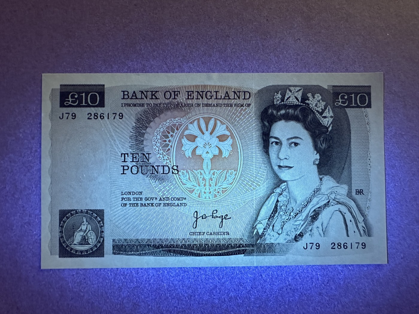《张总收藏》112期—精品外币 众多靓号 满分法罗 冠军si神 英格兰10镑 UNC D序列 签名J.B. Page
