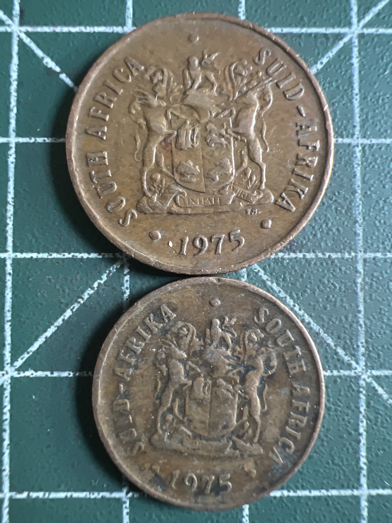 泡泡堂第370期  硬币专场 （无押金，捡漏，全场20包邮，偏远地区除外，接收代拍业务） 南非一对