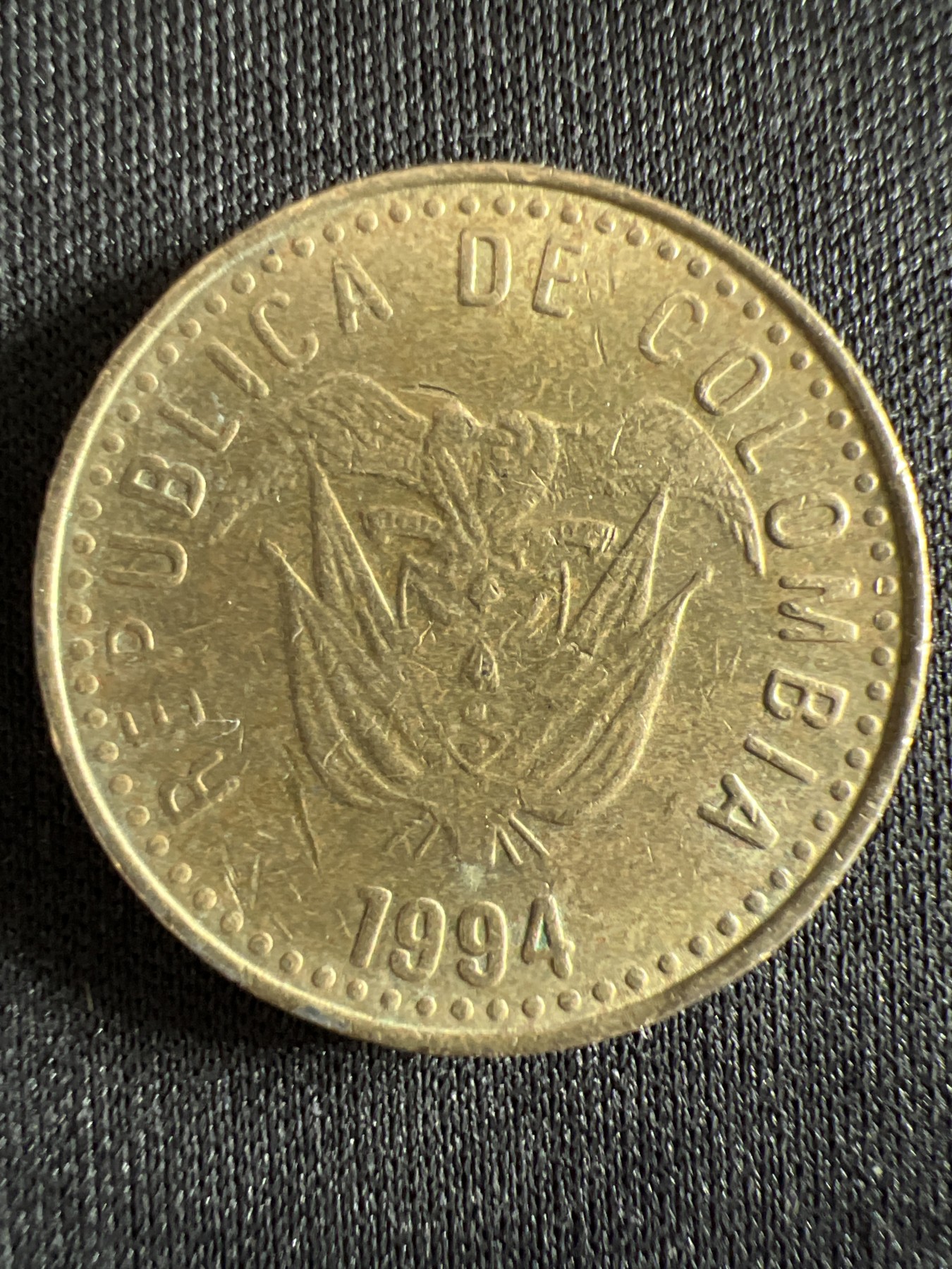 泡泡堂第368期  硬币专场 （无押金，捡漏，全场20包邮，偏远地区除外，接收代拍业务） 哥伦比亚100比索