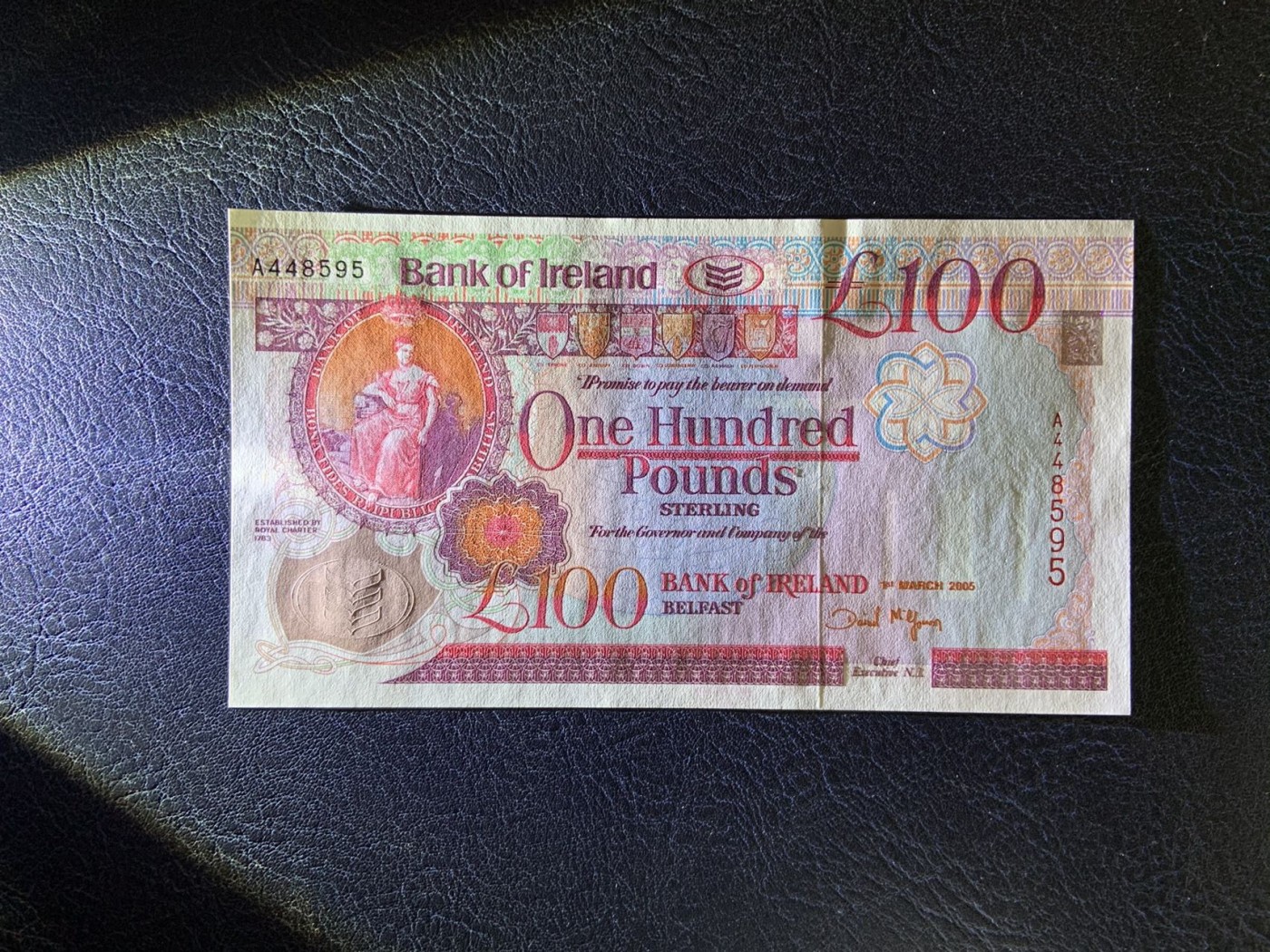 收藏联盟Quantum Auction 第277期拍卖  北爱尔兰银行2005年100镑 品相全新UNC 首发A冠 贝尔法斯特女王大学