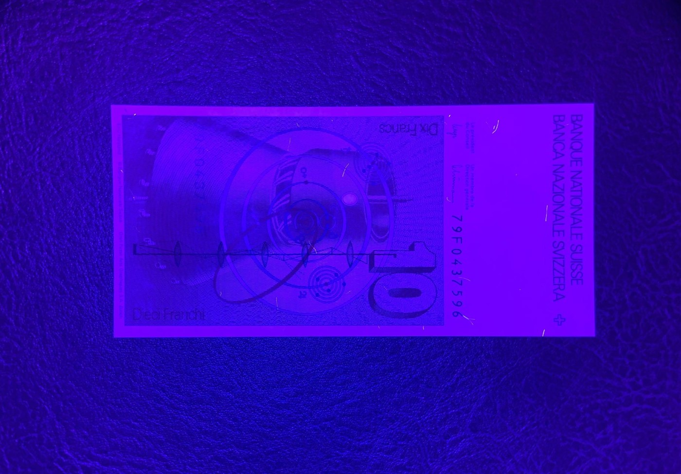 收藏联盟Quantum Auction 第277期拍卖  瑞士联邦1979年10法郎 品相全新UNC 首发年份 数学家 欧乐