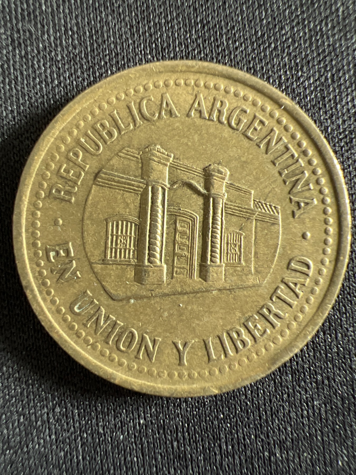 泡泡堂第368期  硬币专场 （无押金，捡漏，全场20包邮，偏远地区除外，接收代拍业务） 阿根廷50分