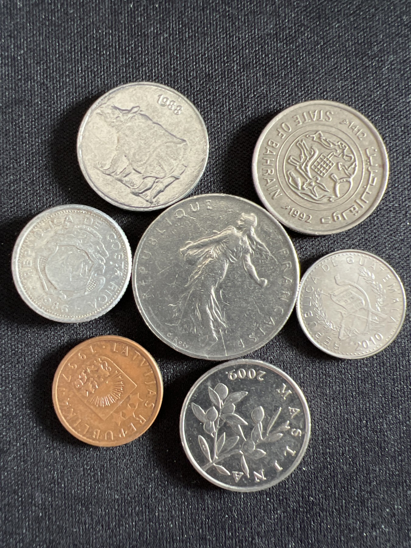 泡泡堂第368期  硬币专场 （无押金，捡漏，全场20包邮，偏远地区除外，接收代拍业务） 硬币七枚73