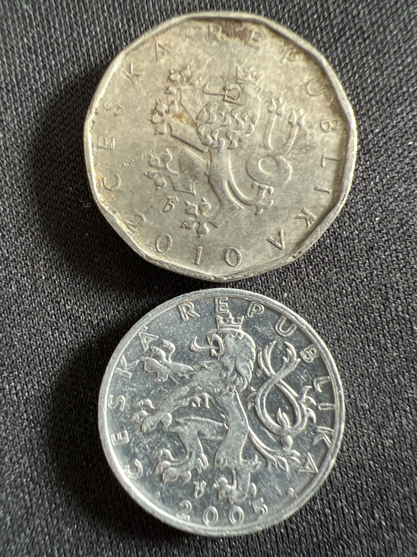 泡泡堂第368期  硬币专场 （无押金，捡漏，全场20包邮，偏远地区除外，接收代拍业务） 捷克两枚