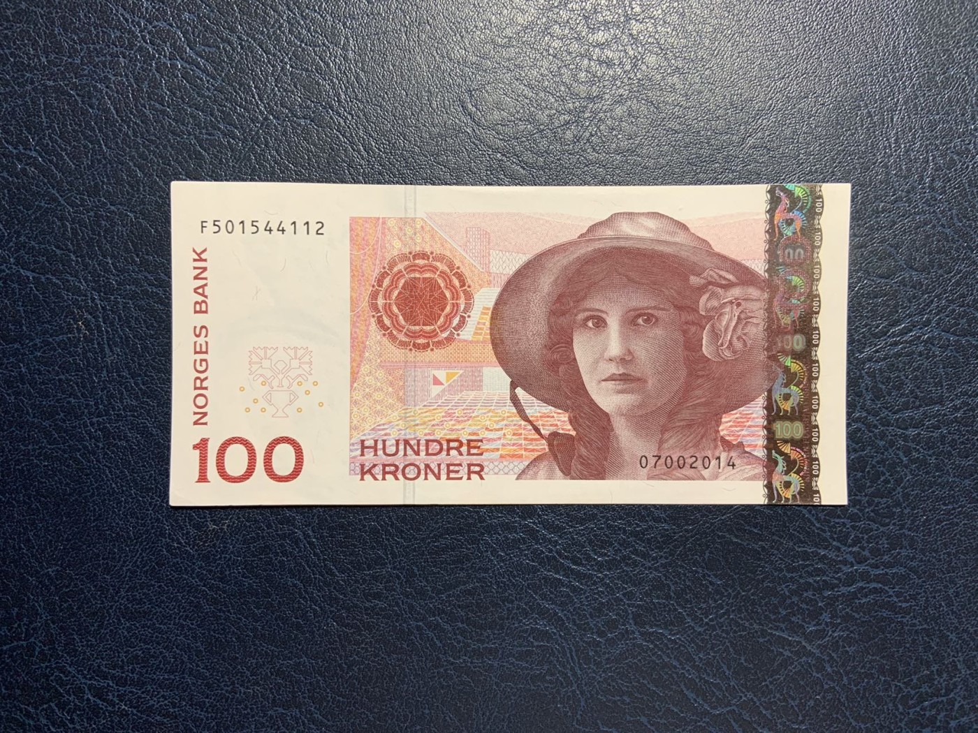 收藏联盟Quantum Auction 第277期拍卖  挪威2014年100克朗 品相UNC 边角微瑕