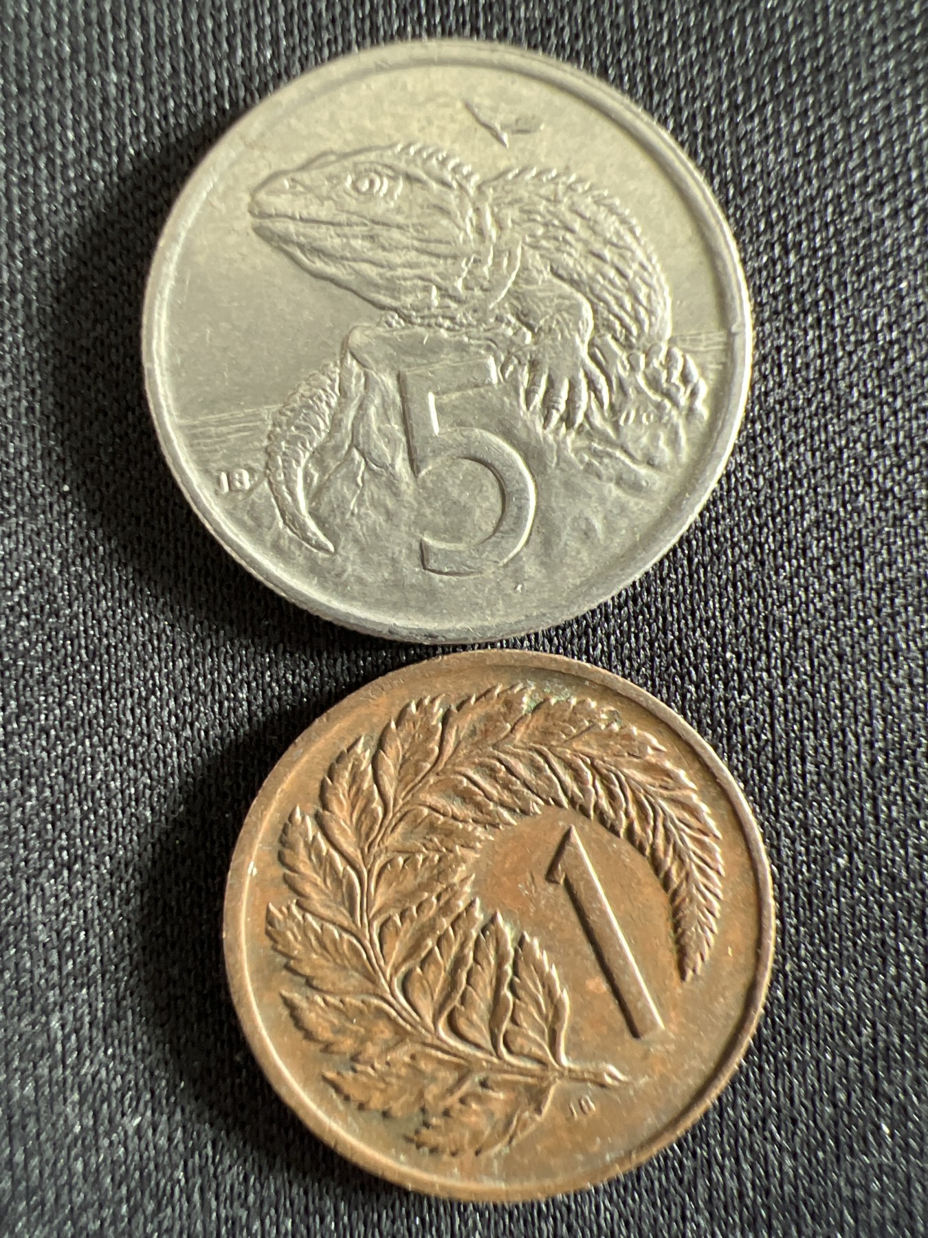 泡泡堂第368期  硬币专场 （无押金，捡漏，全场20包邮，偏远地区除外，接收代拍业务） 新西兰两枚