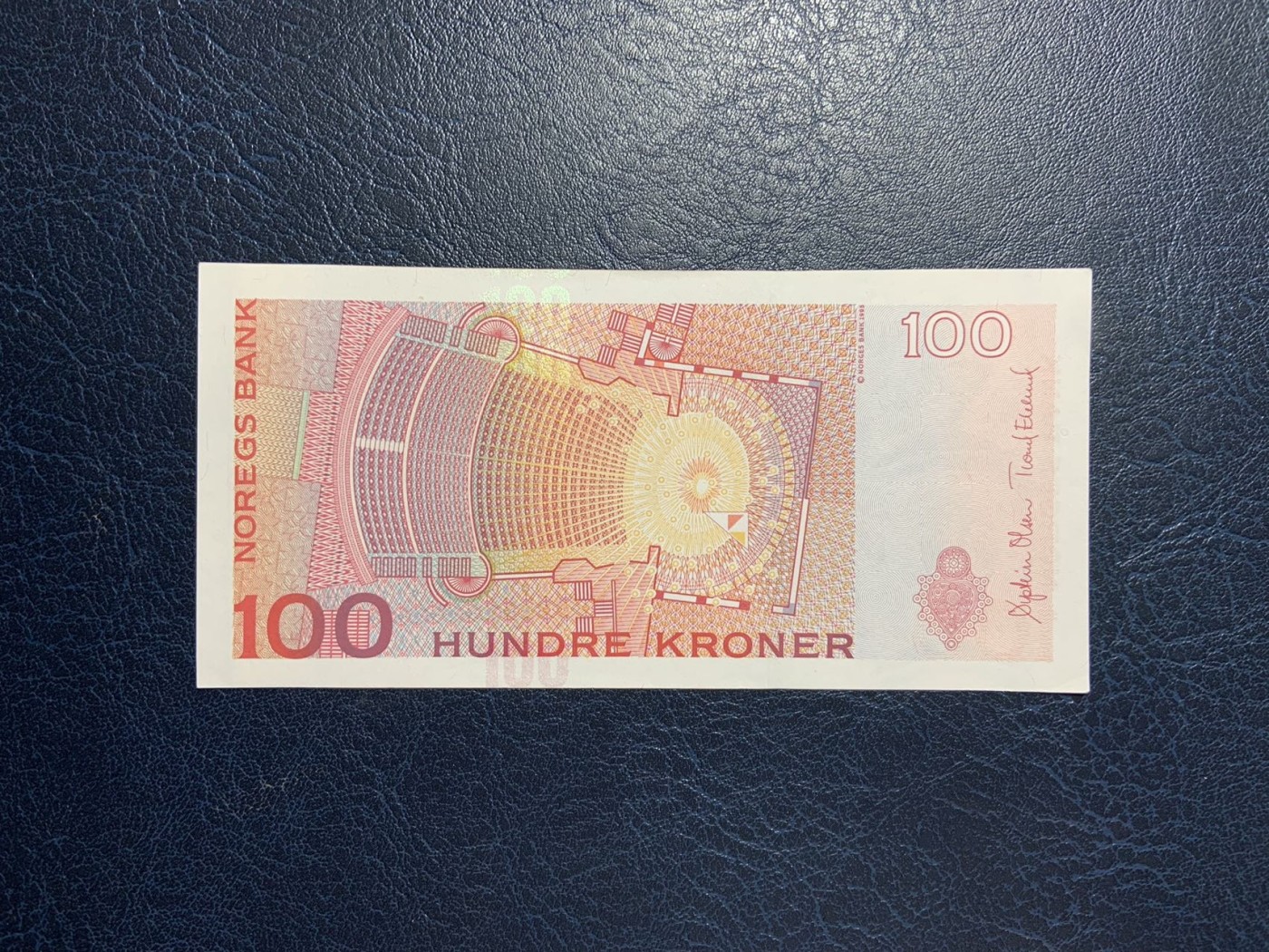 收藏联盟Quantum Auction 第277期拍卖  挪威2014年100克朗 品相UNC 边角微瑕