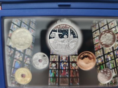 燕姐第52场拍卖 2010年日本比利时友好套币