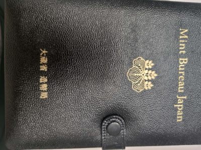 燕姐换藏第53场 - 1991年日本套币黑皮版