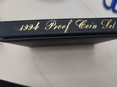 燕姐第52场拍卖 1994年日本套币