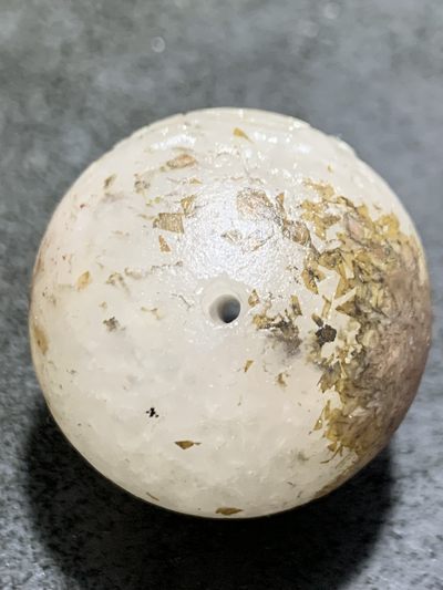 精美亚光冰飘战国红玛瑙手工雕刻招财进宝大圆珠一颗！寓意：招财进宝 精美亚光冰飘战国红玛瑙手工雕刻招财进宝大圆珠一颗！寓意：招财进宝