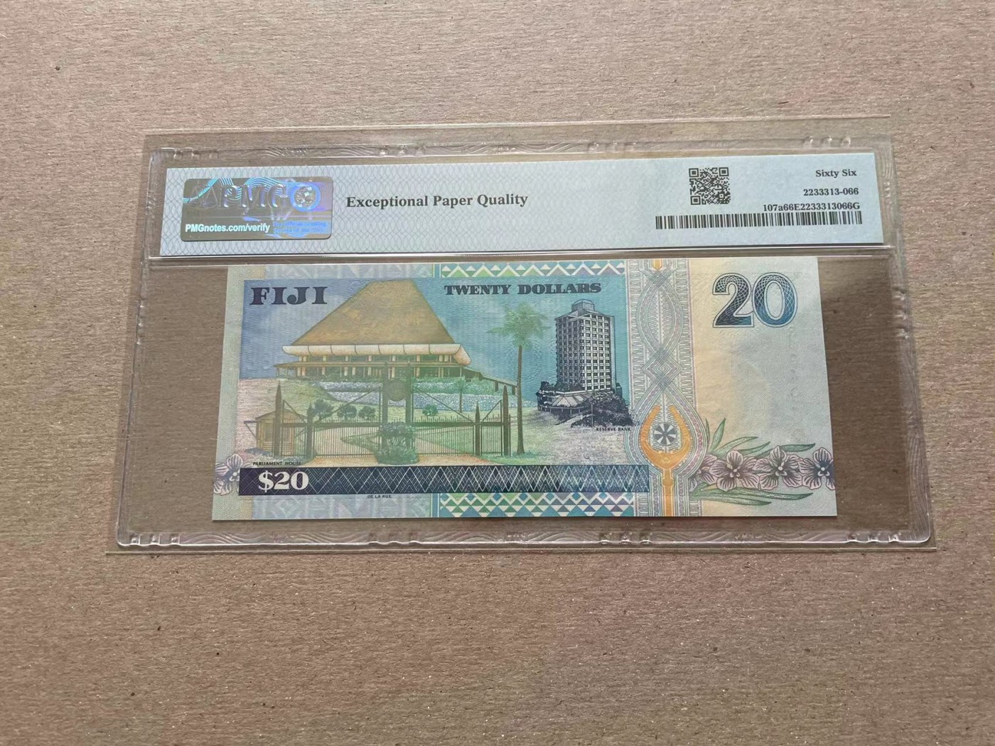 【Blue Auction】✨世界纸币精拍第352期——莫总专场XXVI 斐济 2002年20元 PMG66EPQ 女王