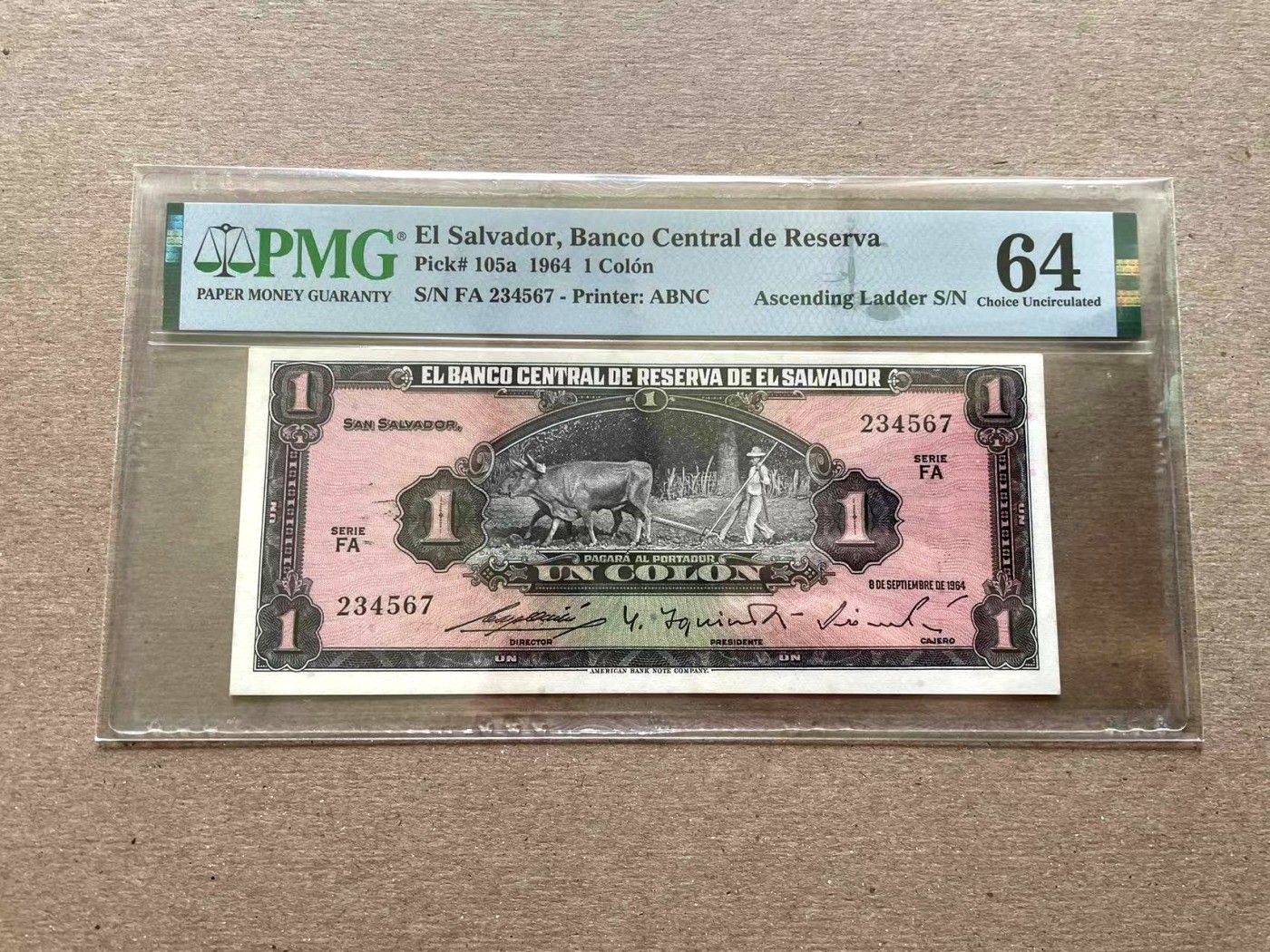【Blue Auction】✨世界纸币精拍第352期——莫总专场XXVI 【实钞 234567阶梯号】萨尔瓦多 1964年1克朗 ABNC出品 耕牛 PMG64 