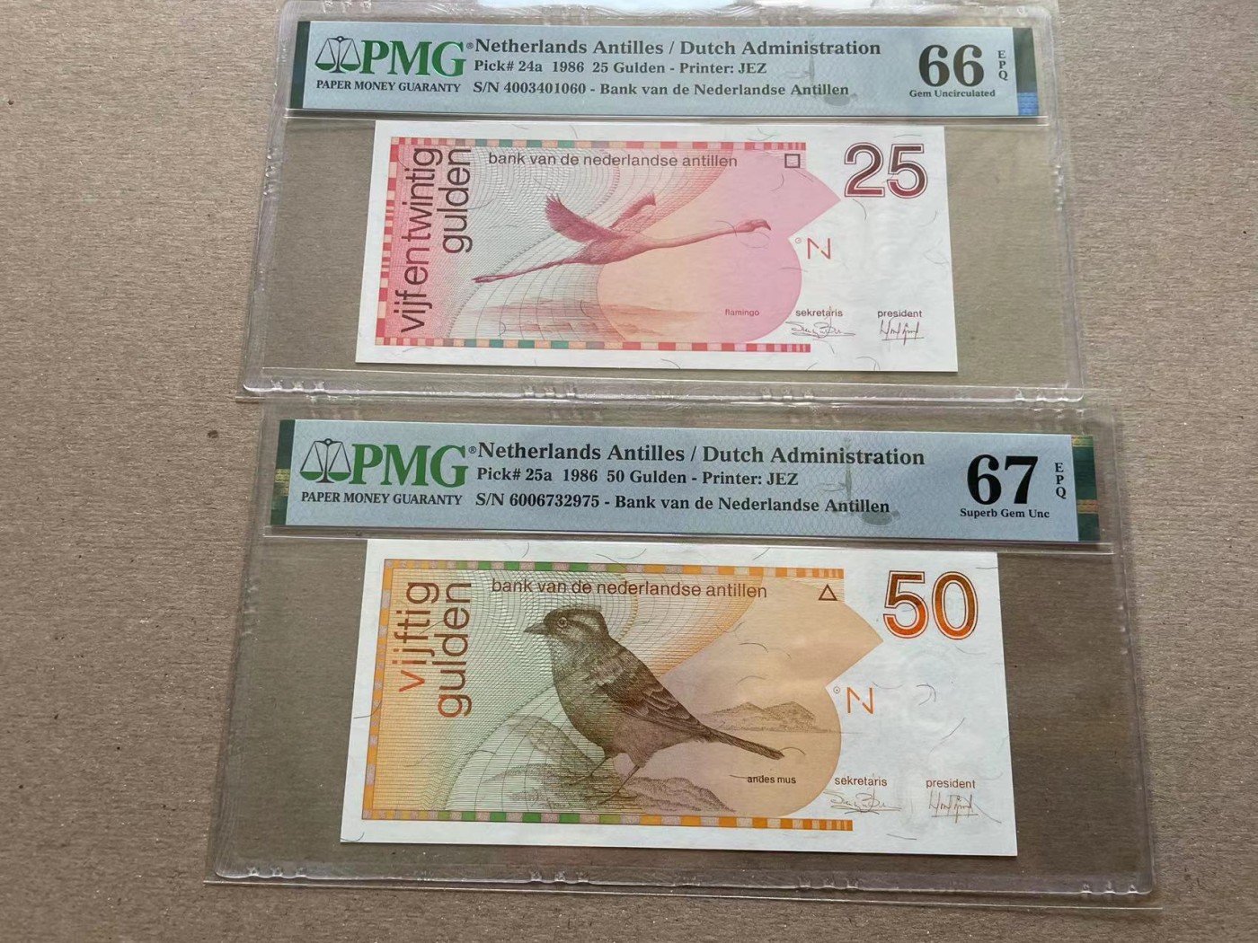 【Blue Auction】✨世界纸币精拍第352期——莫总专场XXVI 【一组5张初版】荷属安的列斯 1986年5-100盾 PMG68EPQ-66EPQ  精美 (其中5盾和10盾为补号 少见 价值大大高于普通号 PMG未标出来）