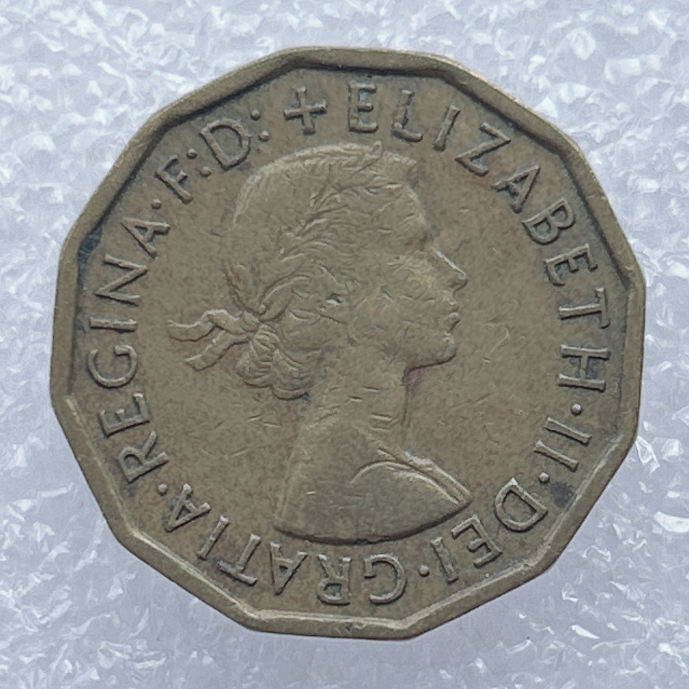 全场一元起拍 世界钱币散币场 第13期 英国1961年3便士 伊丽莎白二世 多边形黄铜币