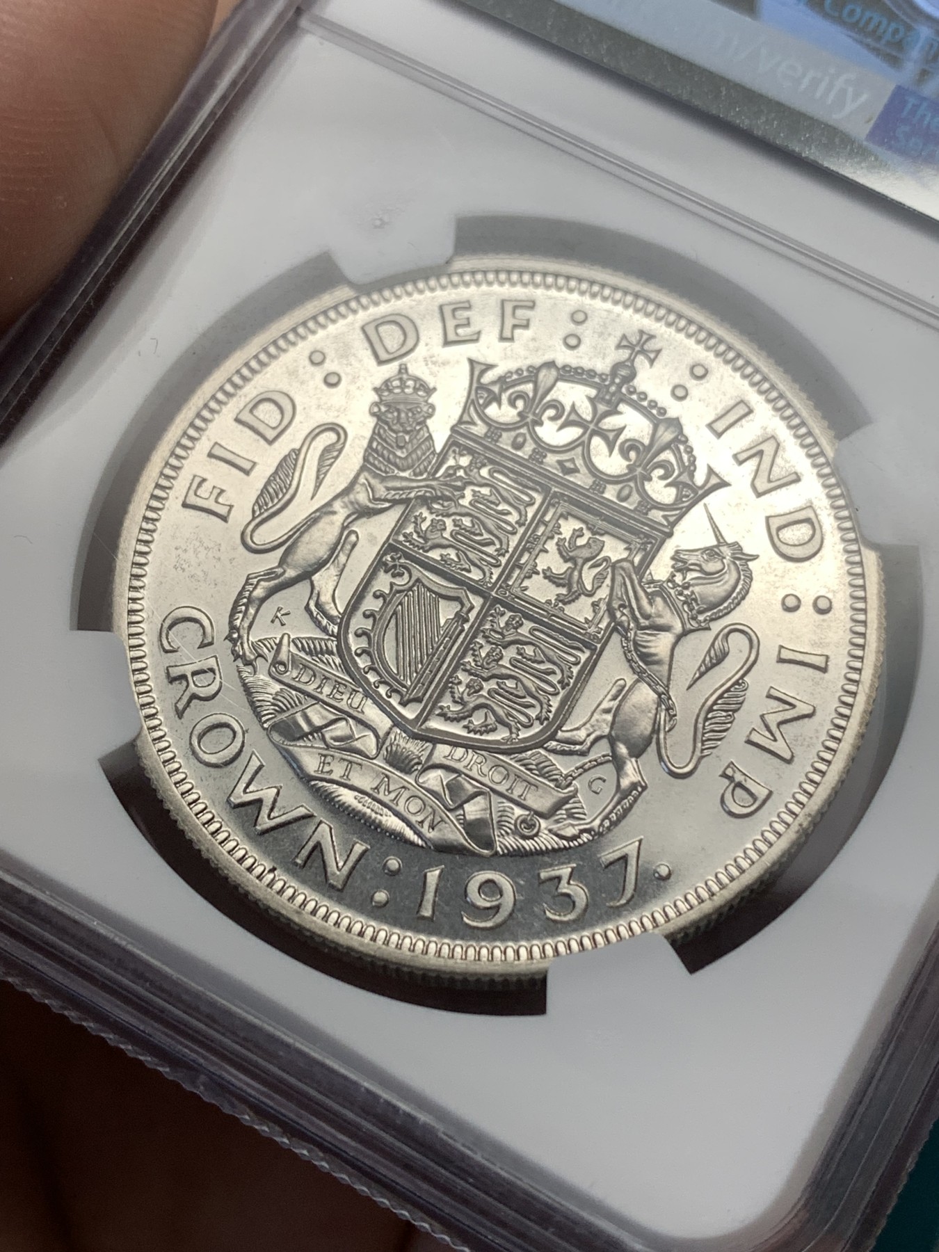 《竞宝斋》第186场-周日，周一 2场 (全场包邮) NGC PF66 英国1937年乔治六世精制镜面1克朗银币一枚 难得高分