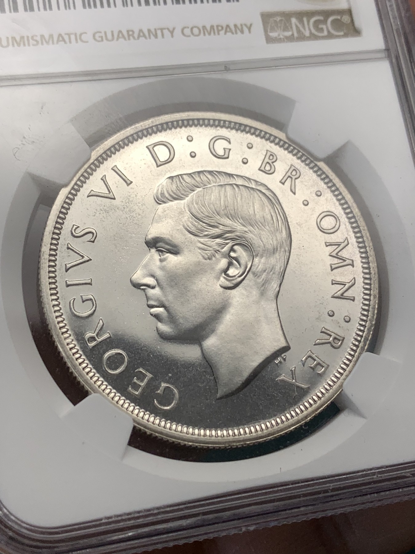 《竞宝斋》第186场-周日，周一 2场 (全场包邮) NGC PF66 英国1937年乔治六世精制镜面1克朗银币一枚 难得高分