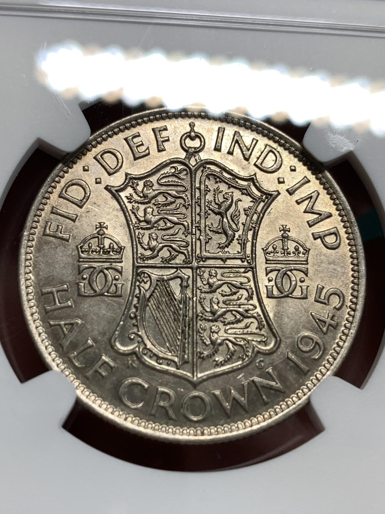 《竞宝斋》第186场-周日，周一 2场 (全场包邮) NGC AU58 英国 1945年 乔治六世 半克朗银币 保存的不错